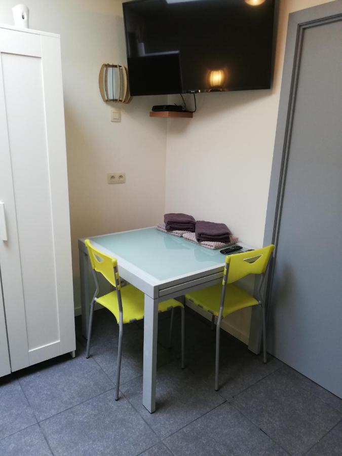 Budgetroom Lommel Exterior photo